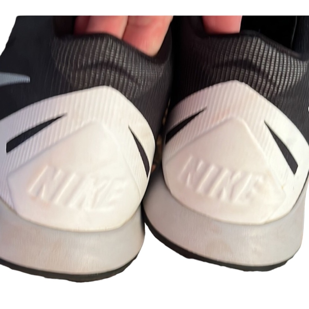 Nike Hyper Quickness size 13 black & white hi- top sneakers - Picture 3 of 12